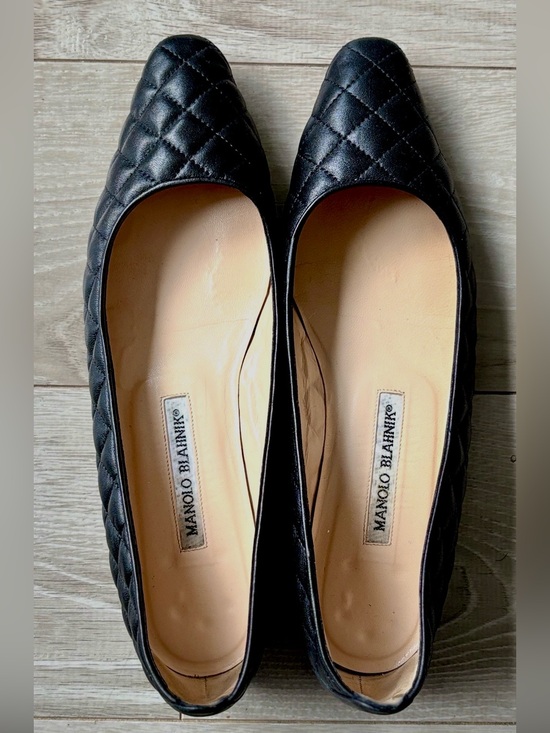 Manolo Blahnik Shoes - Manolo Blahnik "Giungla" Black Quilted Leather Ballet Flat, size 39